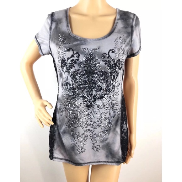 Maurices Tops - 🔥SALE 4/$13🔥 Maurices Embellished Top Size Large